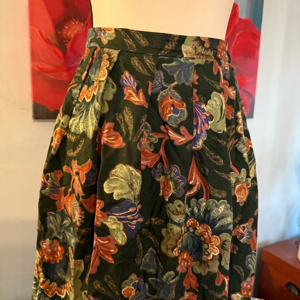 Vintage 90s USA ORVIS Women's Floral Pleated Skirt Autumn Shades Size 10/12 - Picture 2 of 8